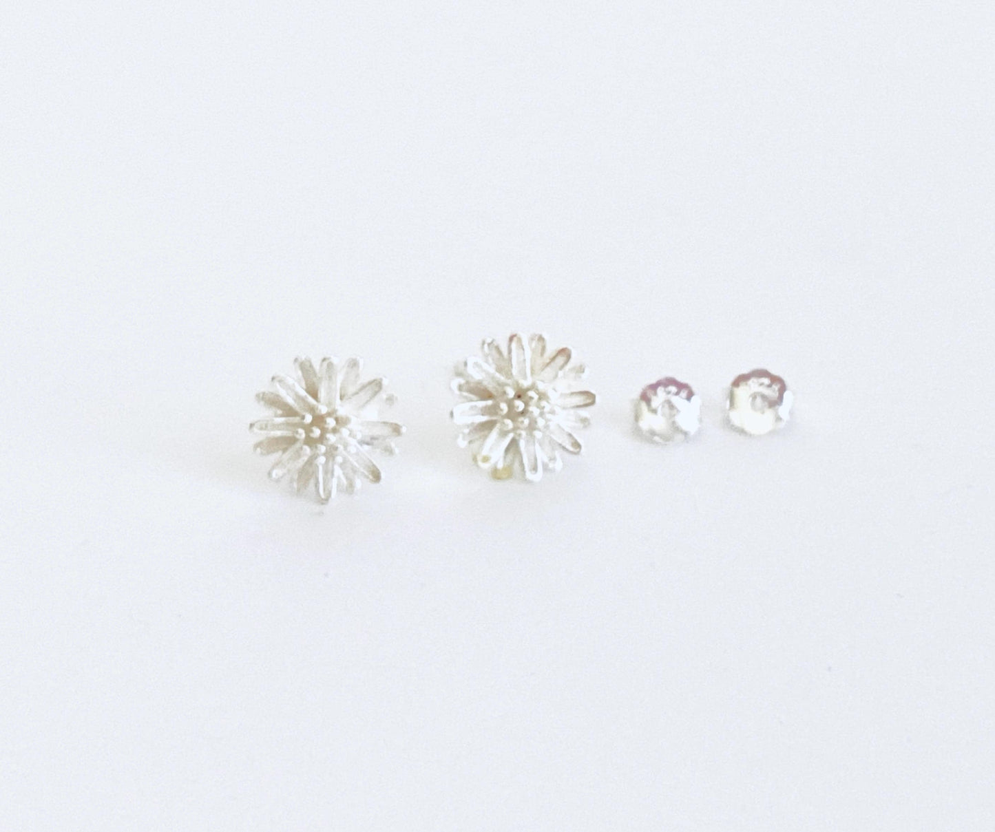 Small Sterling Silver Daisy Earrings • Dainty Flower Stud Earrings