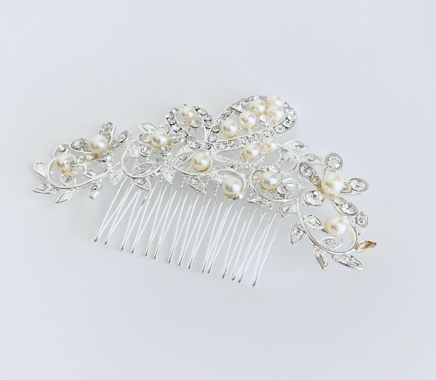 Glass Pearl and Rhinestone Hair Comb •  Elegant Bridal Wedding Hair Accessory for Women