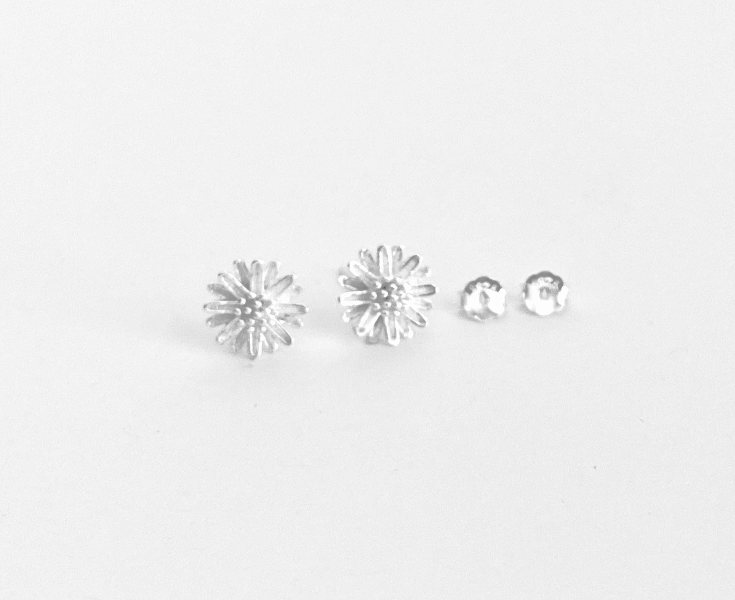 Small Sterling Silver Daisy Earrings • Dainty Flower Stud Earrings