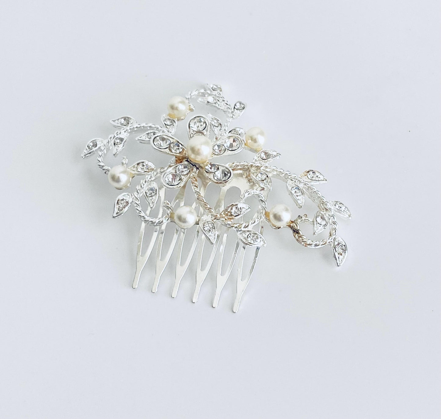 Small Rhinestone and Pearl Hair Comb • Bridal Wedding Hair Accessories for Bride & Bridesmaids