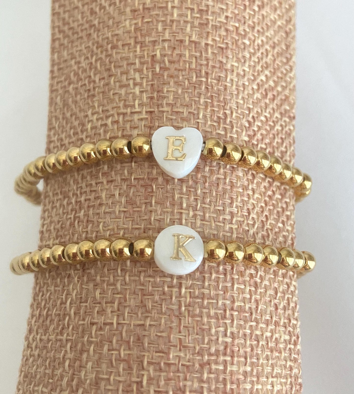 Personalized Dainty Initial Bracelet • Gold Beaded Stretch Bracelet with Shell Initial