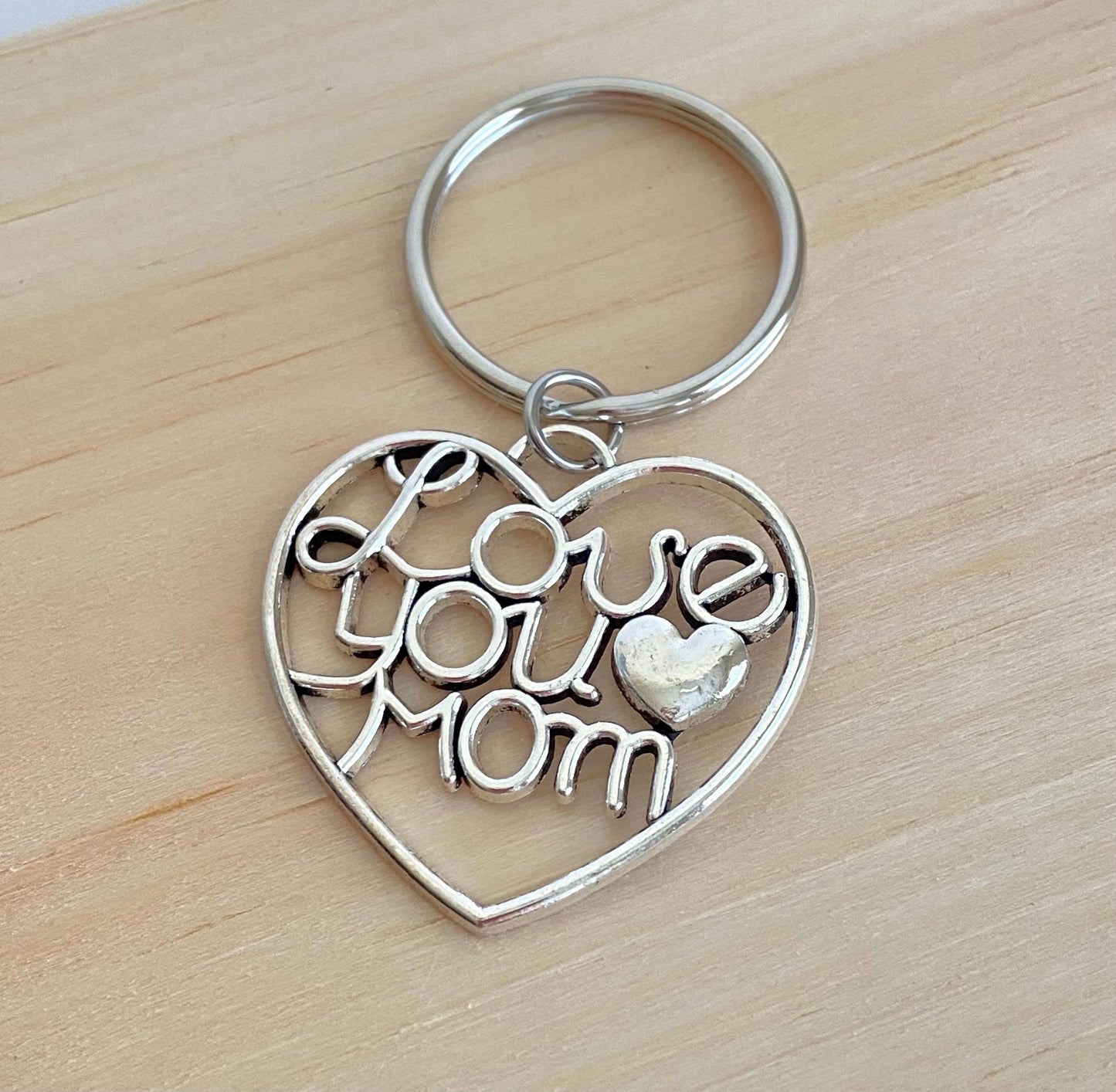 Love You Mom Key Chain • Sentimental Gift for Mom, Mother Appreciation Keychain