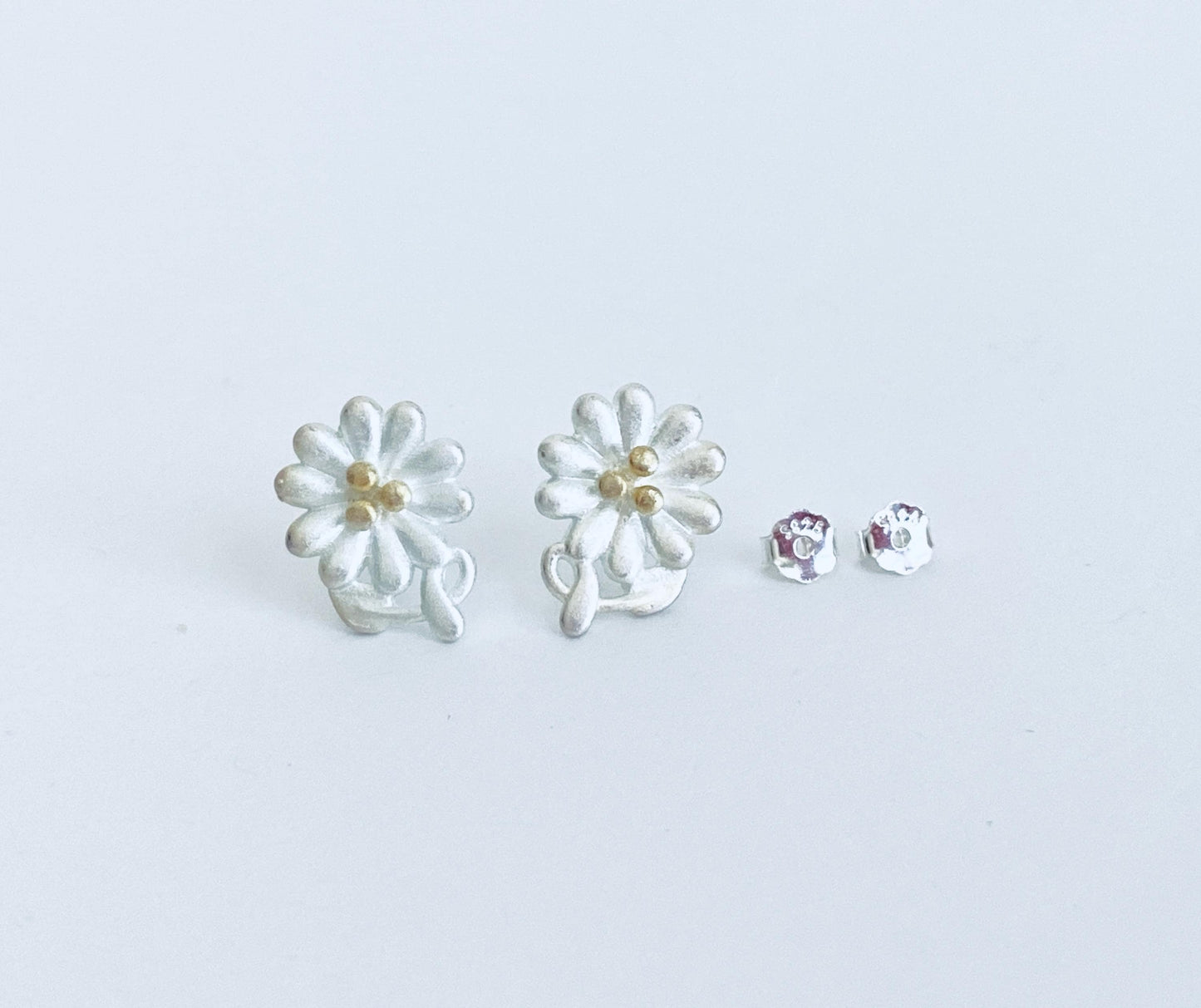 Sterling Silver Flower Stud Earrings • 925 Dainty Floral Studs