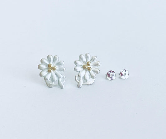 Sterling Silver Flower Stud Earrings • 925 Dainty Floral Studs