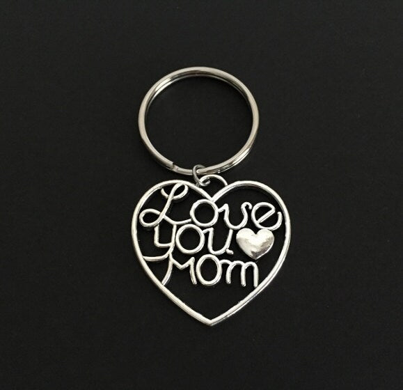 Love You Mom Key Chain • Sentimental Gift for Mom, Mother Appreciation Keychain