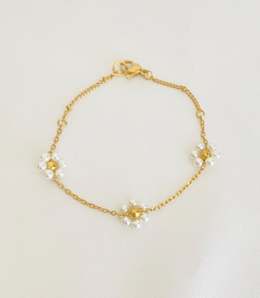 18K Gold Over Stainless Steel Glass Daisy Flower Bracelet • Floral Pendant Bracelet