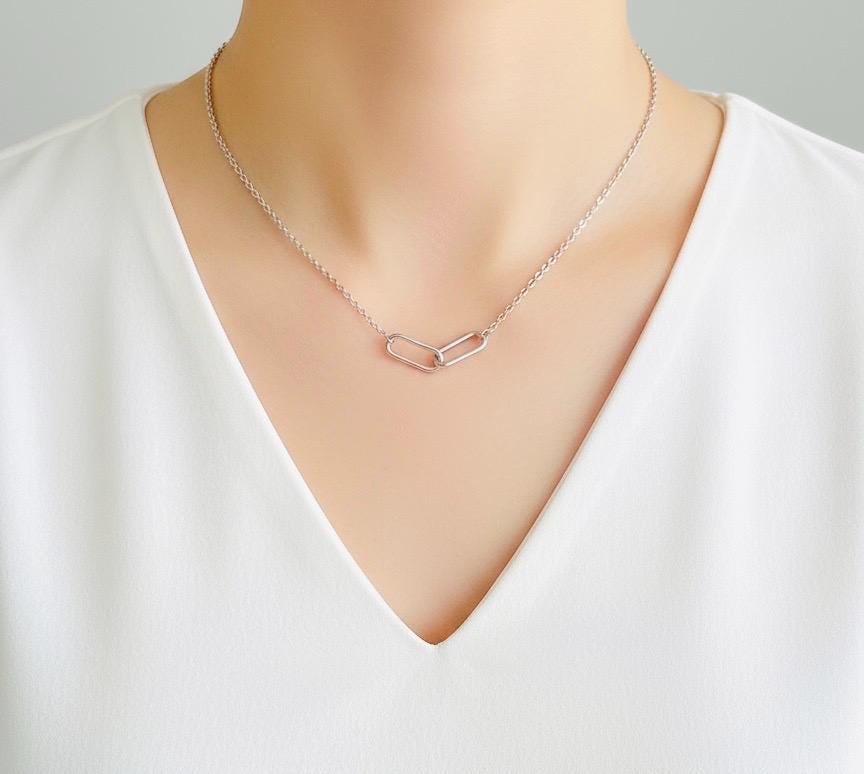 Minimalist Interlocking Paperclip Link Necklace • Stainless Steel or Gold Interlocking Link Necklace