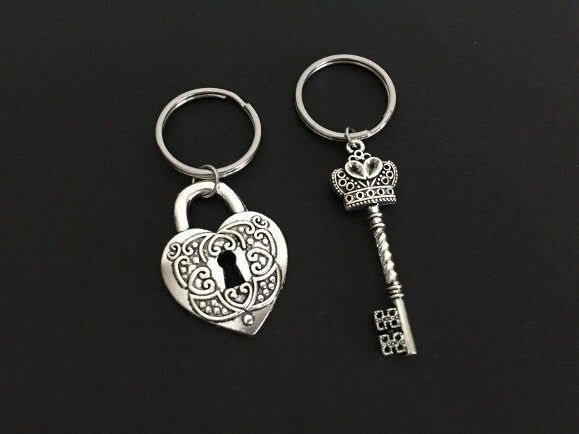 Large Heart Lock and Key Charm Key Chain Set • Base Metal Matching Couple Keychains