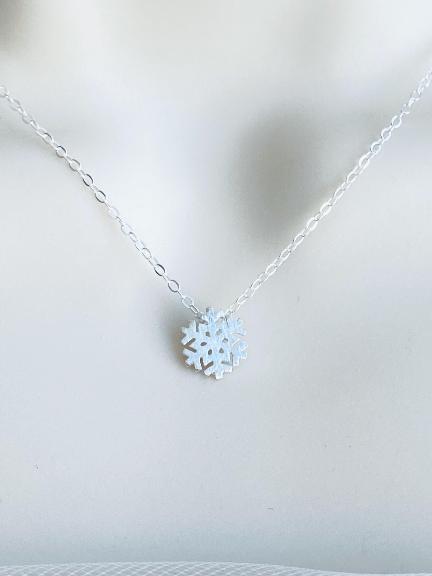 Sterling Silver Snowflake Pendant Necklace • 925 Silver Winter Holiday Necklace