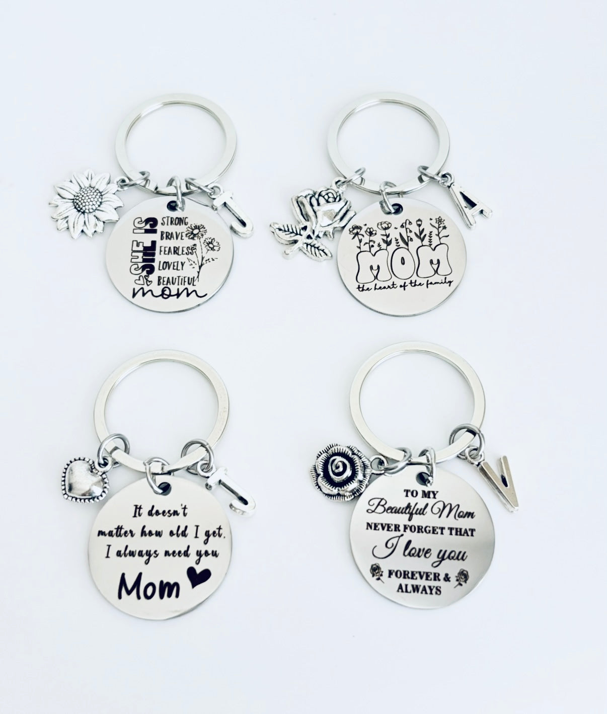 Personalized Mom Keychain • Custom Mother Gift • Mom Birthday Gift