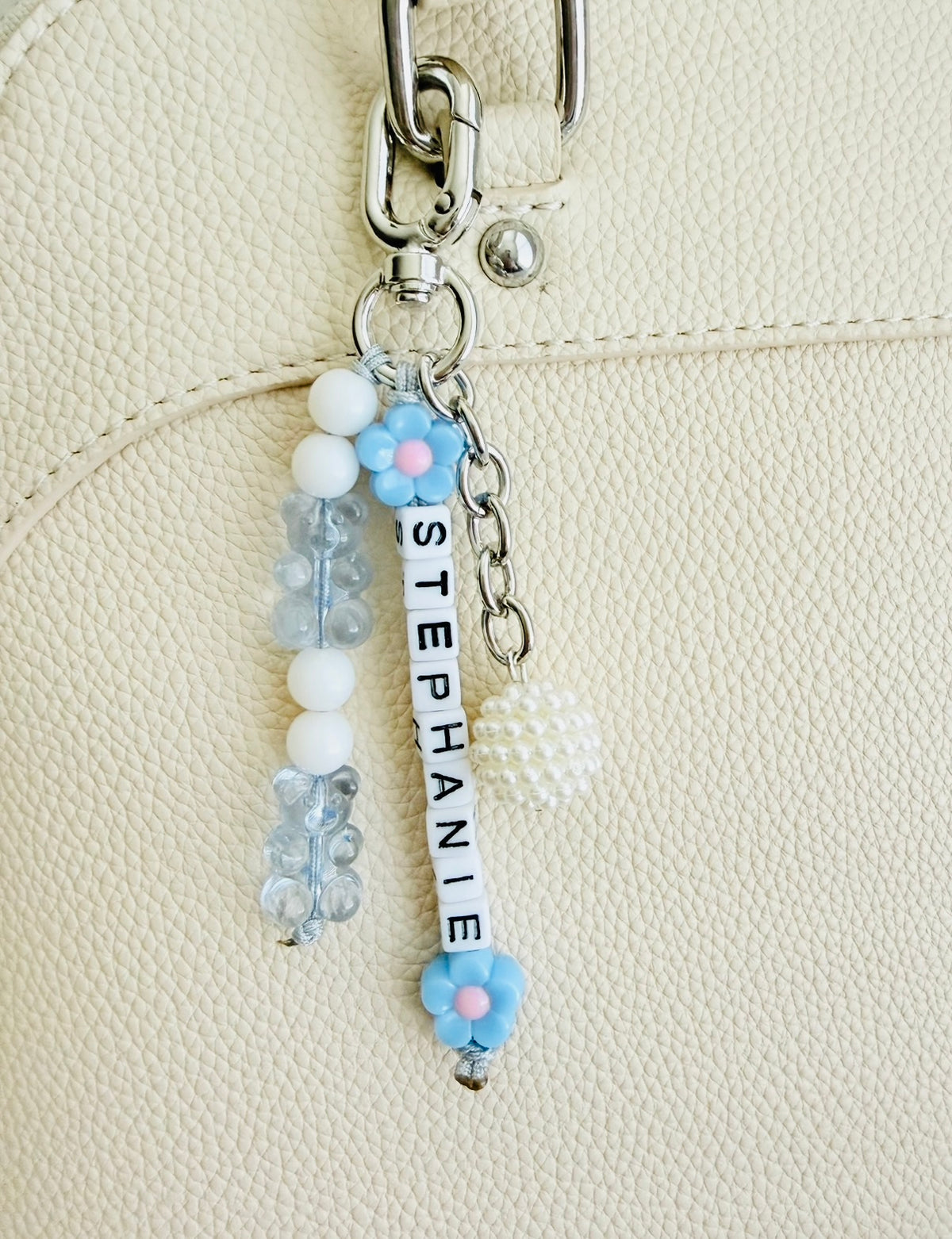 Personalized Beaded Bag Charm with Name, Acrylic Bear & Flower Beads • Custom Name Keychain