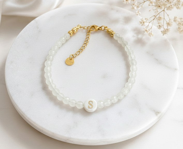 Personalized Shell Initial Bracelet