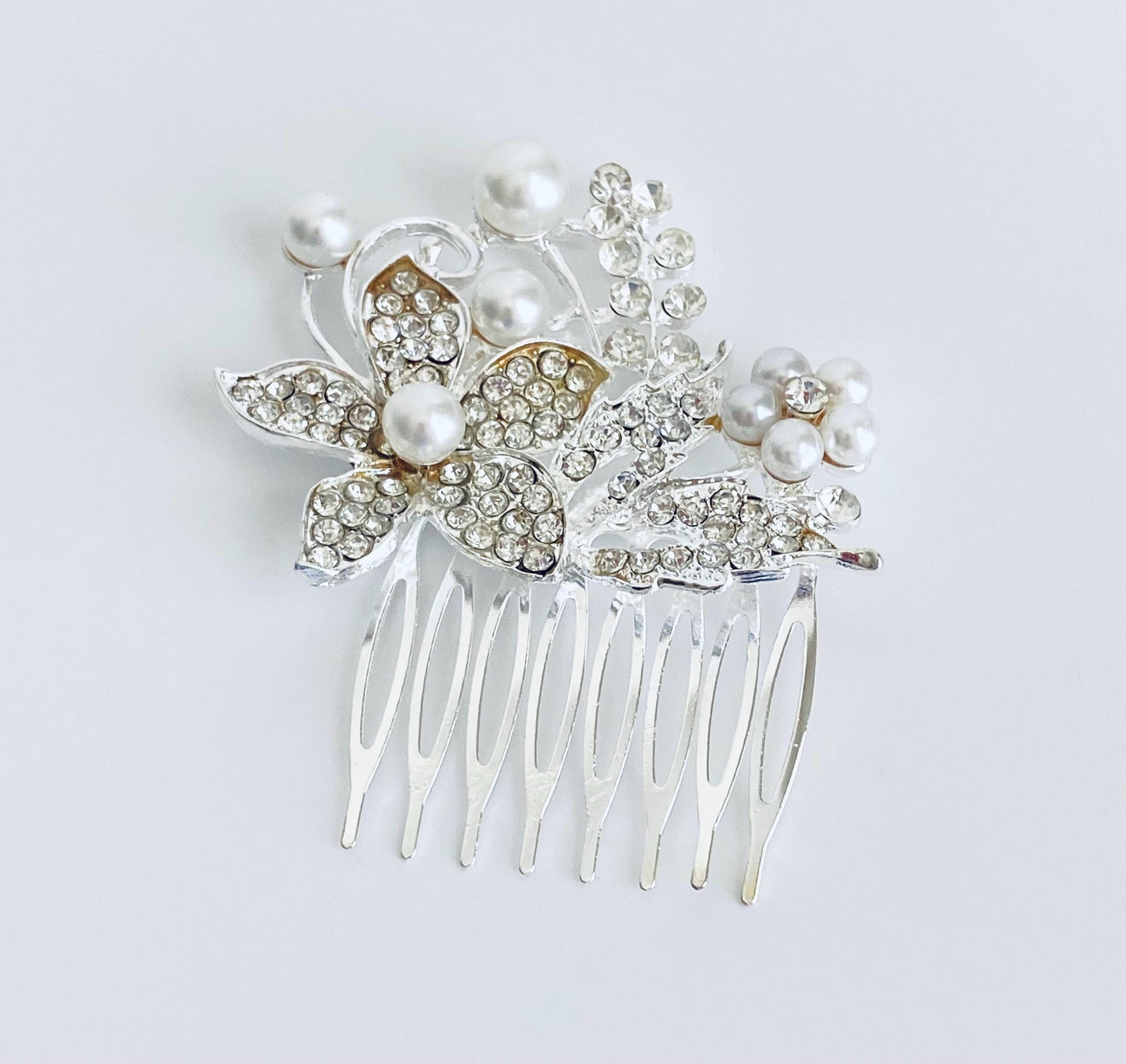 Small Rhinestone and Pearl Hair Comb • Bridal Wedding Hair Accessories for Bride & Bridesmaids