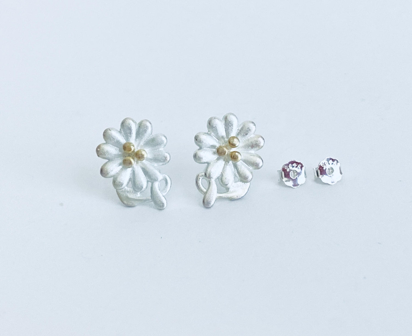 Sterling Silver Flower Stud Earrings • 925 Dainty Floral Studs