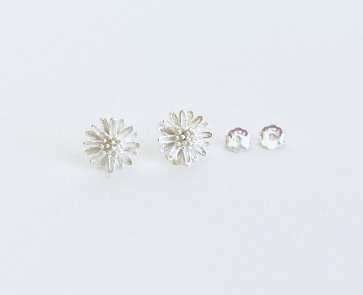 Small Sterling Silver Daisy Earrings • Dainty Flower Stud Earrings
