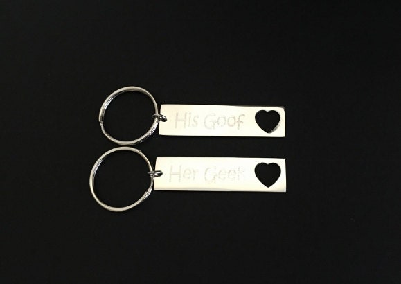 Personalized Stainless Steel Long Bar Keychain  • Custom Engraved Vertical Bar Key Chain