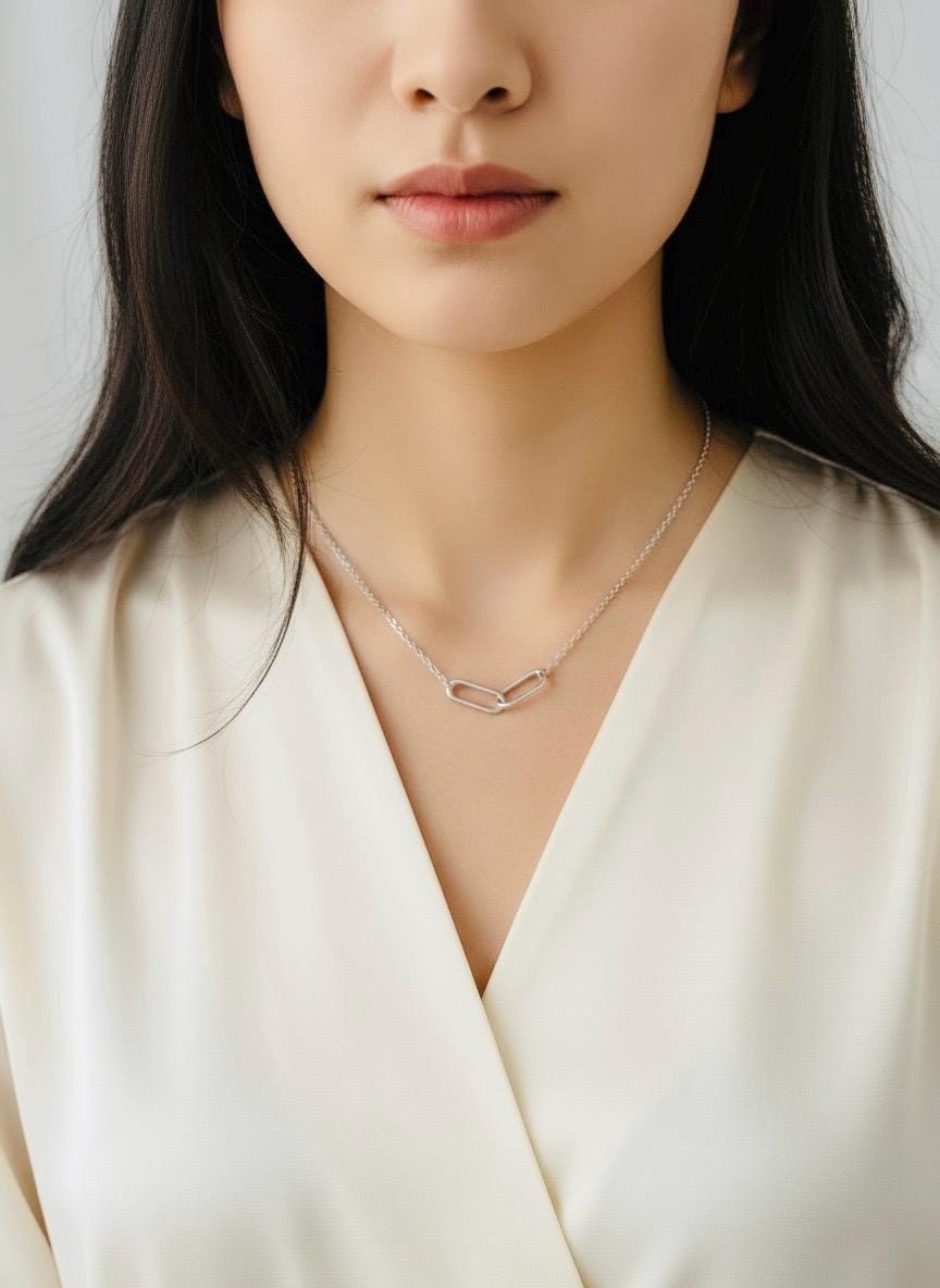 Minimalist Interlocking Paperclip Link Necklace • Stainless Steel or Gold Interlocking Link Necklace