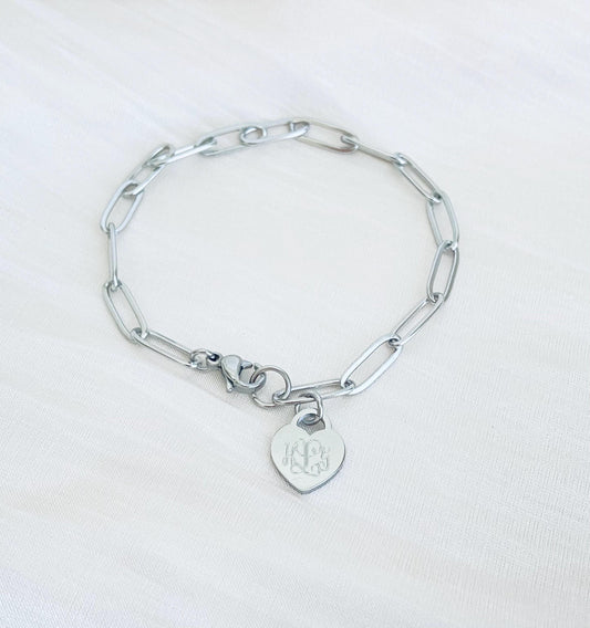 Stainless Steel Paperclip Chain Bracelet with Personalized Heart Charm • Custom Engraved Bracelet in Silver or Gold