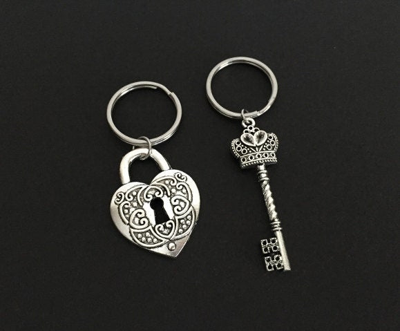 Large Heart Lock and Key Charm Key Chain Set • Base Metal Matching Couple Keychains