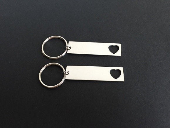 Personalized Stainless Steel Long Bar Keychain  • Custom Engraved Vertical Bar Key Chain